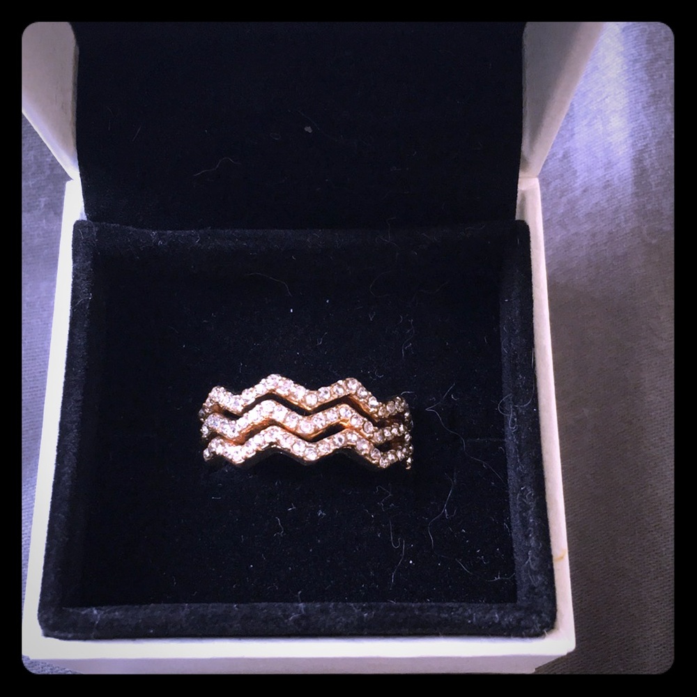 Three piece ring